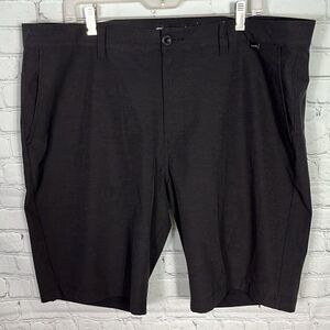 TRAVIS MATTHEW MENS GOLF SHORTS BLACK SIZE 40